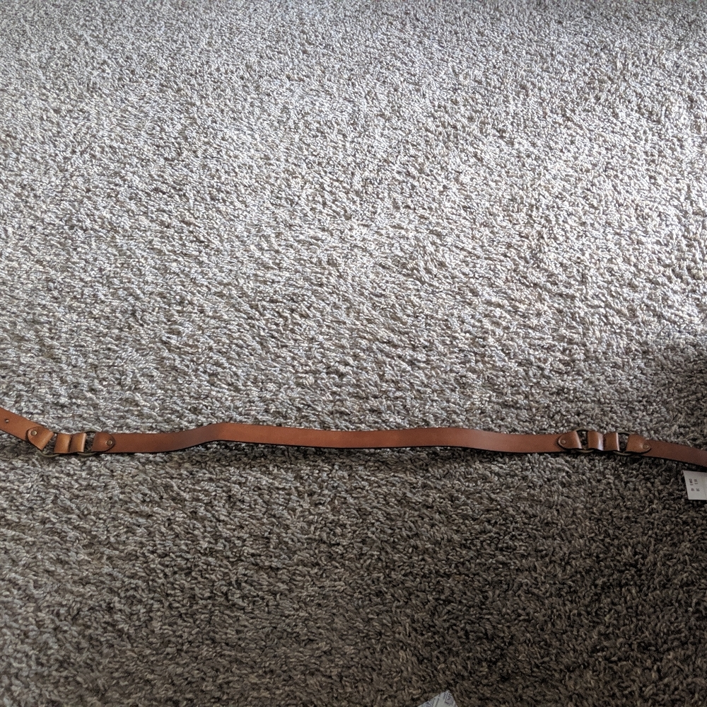 A&F leather belt M/L